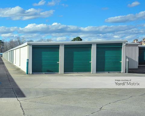 Source URL: https://cdnsc.rentcafe.com/dmslivecafe/3/1077118/1077118-1-3.jpg?width=-1&height=385&quality=80