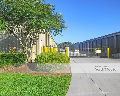 Source URL: https://cdnsc.rentcafe.com/dmslivecafe/3/1077120/1077120-1-2.jpg?width=-1&height=385&quality=80