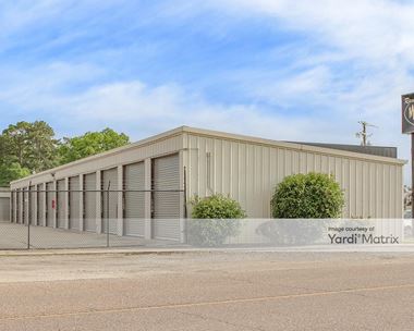 Storage Units for Rent available at 12850 Florida Blvd, Baton Rouge, LA 70815