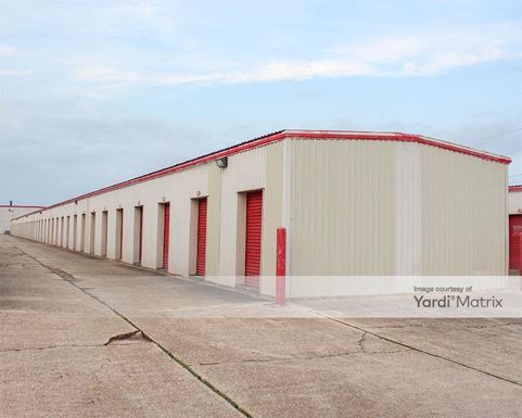 Source URL: https://cdnsc.rentcafe.com/dmslivecafe/3/1077123/1077123-1-3.jpg?width=-1&height=385&quality=80