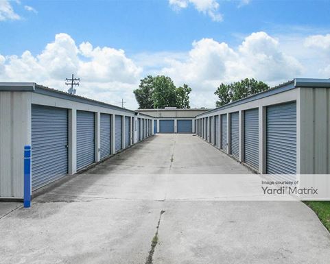 Source URL: https://cdnsc.rentcafe.com/dmslivecafe/3/1077127/1077127-1-4.jpg?width=-1&height=385&quality=80