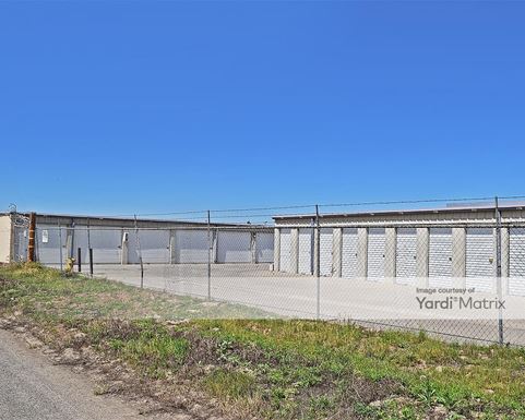 Source URL: https://cdnsc.rentcafe.com/dmslivecafe/3/1077137/1077137-1-4.jpg?width=-1&height=385&quality=80