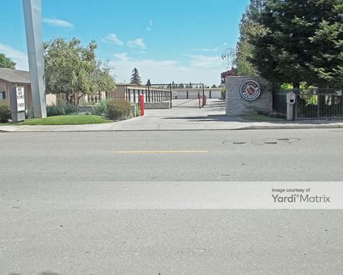 Source URL: https://cdnsc.rentcafe.com/dmslivecafe/3/1077145/1077145-1-2.jpg?width=-1&height=385&quality=80