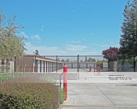 Source URL: https://cdnsc.rentcafe.com/dmslivecafe/3/1077145/1077145-1-4.jpg?width=-1&height=385&quality=80