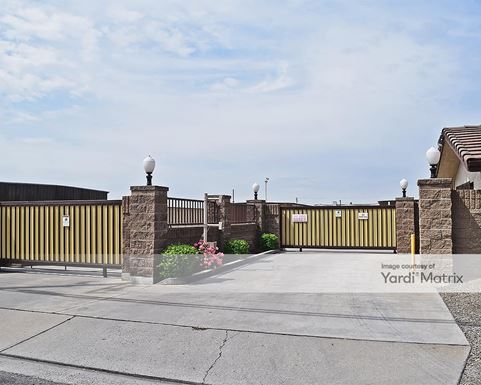 Source URL: https://cdnsc.rentcafe.com/dmslivecafe/3/1077153/1077153-1-5.jpg?width=-1&height=385&quality=80