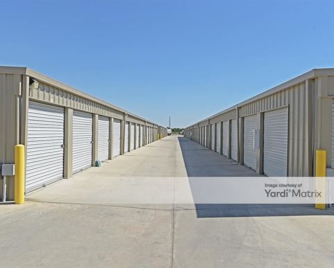 Source URL: https://cdnsc.rentcafe.com/dmslivecafe/3/1077165/1077165-1-4.jpg?width=-1&height=385&quality=80