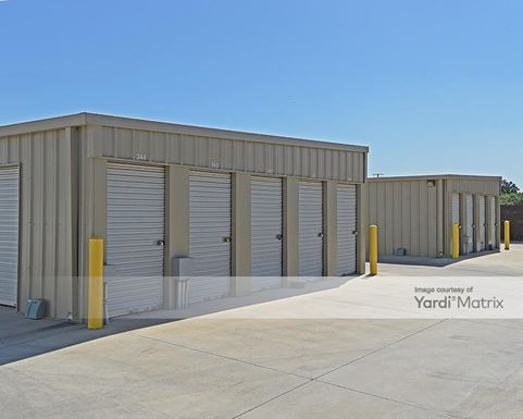 Source URL: https://cdnsc.rentcafe.com/dmslivecafe/3/1077165/1077165-1-5.jpg?width=-1&height=385&quality=80