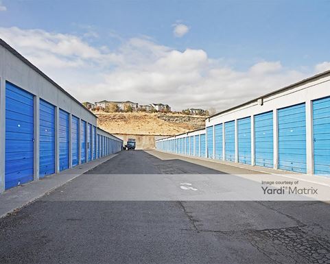 Source URL: https://cdnsc.rentcafe.com/dmslivecafe/3/1077192/1077192-1-3.jpg?width=-1&height=385&quality=80