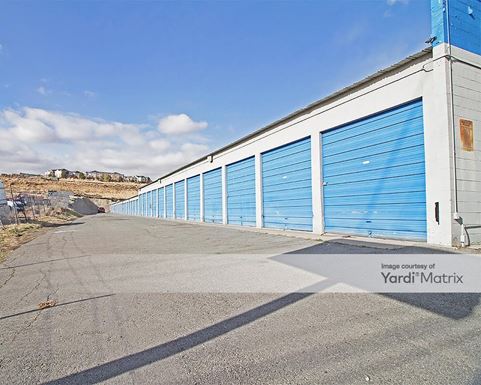 Source URL: https://cdnsc.rentcafe.com/dmslivecafe/3/1077192/1077192-1-4.jpg?width=-1&height=385&quality=80