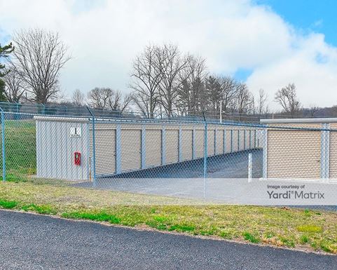 Source URL: https://cdnsc.rentcafe.com/dmslivecafe/3/1077208/1077208-1-3.jpg?width=-1&height=385&quality=80