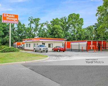 Storage Units for Rent available at 460 South Fellowship Road, Maple Shade, NJ 08052