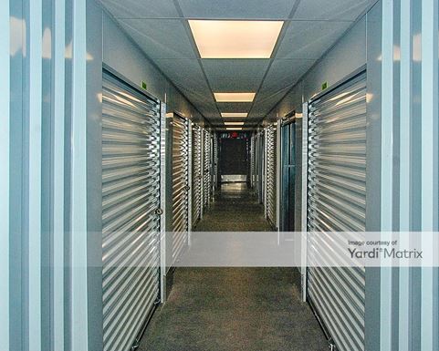 Source URL: https://cdnsc.rentcafe.com/dmslivecafe/3/1077239/1077239-1-5.jpg?width=-1&height=385&quality=80