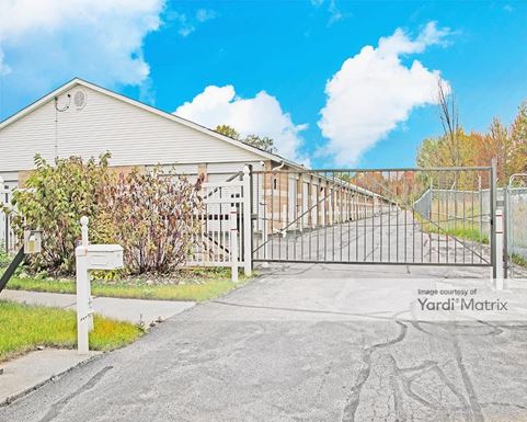 Source URL: https://cdnsc.rentcafe.com/dmslivecafe/3/1077243/1077243-1-3.jpg?width=-1&height=385&quality=80