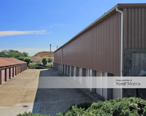 Source URL: https://cdnsc.rentcafe.com/dmslivecafe/3/1077251/1077251-1-5.jpg?width=-1&height=385&quality=80