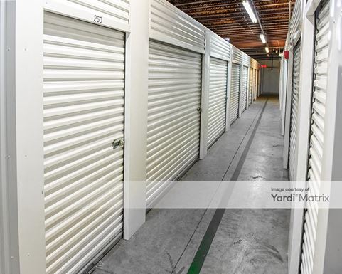 Source URL: https://cdnsc.rentcafe.com/dmslivecafe/3/1077259/1077259-1-3.jpg?width=-1&height=385&quality=80