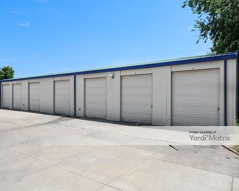 Source URL: https://cdnsc.rentcafe.com/dmslivecafe/3/1077317/1077317-1-2.jpg?width=-1&height=385&quality=80