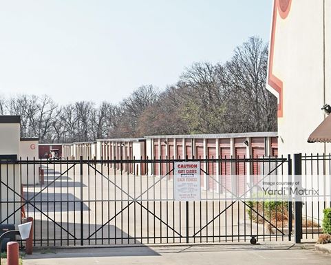 Source URL: https://cdnsc.rentcafe.com/dmslivecafe/3/1077325/1077325-1-2.jpg?width=-1&height=385&quality=80