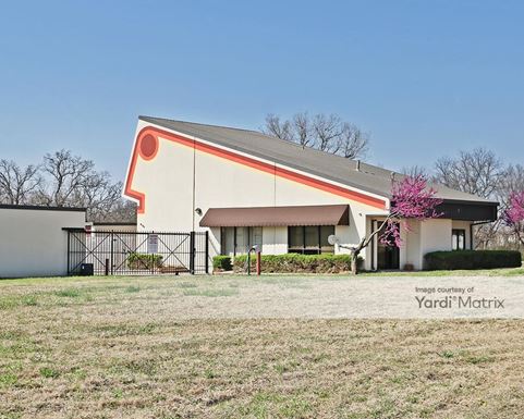 Source URL: https://cdnsc.rentcafe.com/dmslivecafe/3/1077325/1077325-1-4.jpg?width=-1&height=385&quality=80