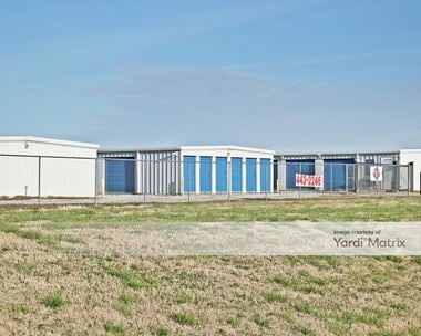 Storage Units for Rent available at 6906 Tubelo Avenue, Oologah, OK 74053