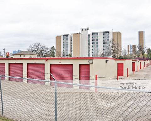 Source URL: https://cdnsc.rentcafe.com/dmslivecafe/3/1077336/1077336-1-4.jpg?width=-1&height=385&quality=80