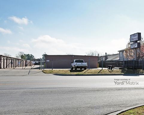 Source URL: https://cdnsc.rentcafe.com/dmslivecafe/3/1077344/1077344-1-1.jpg?width=-1&height=385&quality=80