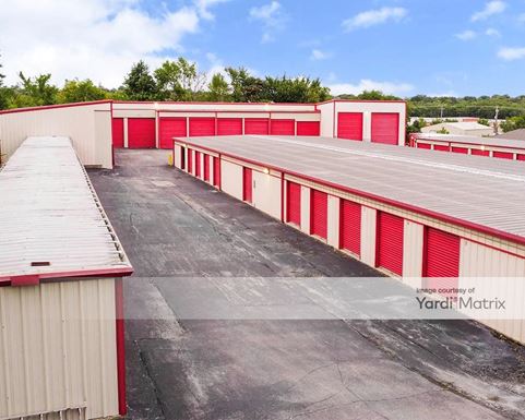 Source URL: https://cdnsc.rentcafe.com/dmslivecafe/3/1077356/1077356-1-2.jpg?width=-1&height=385&quality=80