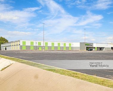 Storage Units for Rent available at 14009 East 21st Street, Tulsa, OK 74134