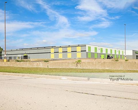 Source URL: https://cdnsc.rentcafe.com/dmslivecafe/3/1077357/1077357-1-3.jpg?width=-1&height=385&quality=80