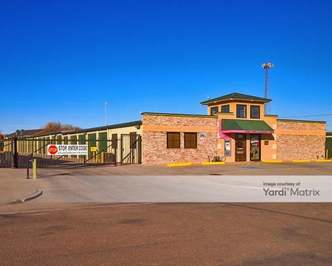 Source URL: https://cdnsc.rentcafe.com/dmslivecafe/3/1077362/1077362-1-1.jpg?width=-1&height=385&quality=80