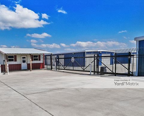 Source URL: https://cdnsc.rentcafe.com/dmslivecafe/3/1077366/1077366-1-3.jpg?width=-1&height=385&quality=80