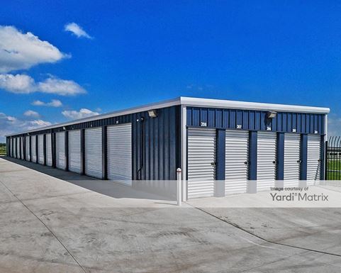 Source URL: https://cdnsc.rentcafe.com/dmslivecafe/3/1077366/1077366-1-4.jpg?width=-1&height=385&quality=80