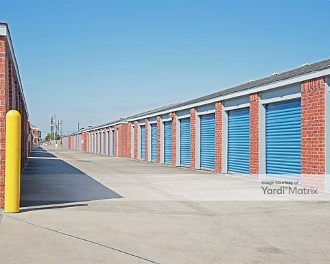 Source URL: https://cdnsc.rentcafe.com/dmslivecafe/3/1077369/1077369-1-4.jpg?width=-1&height=385&quality=80