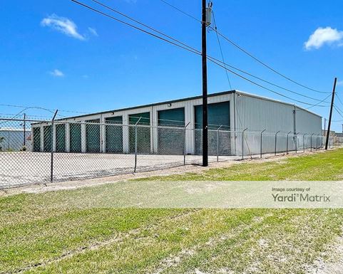 Source URL: https://cdnsc.rentcafe.com/dmslivecafe/3/1077374/1077374-1-2.jpg?width=-1&height=385&quality=80