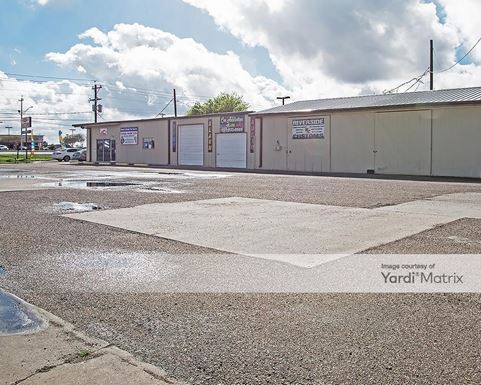 Source URL: https://cdnsc.rentcafe.com/dmslivecafe/3/1077380/1077380-1-5.jpg?width=-1&height=385&quality=80