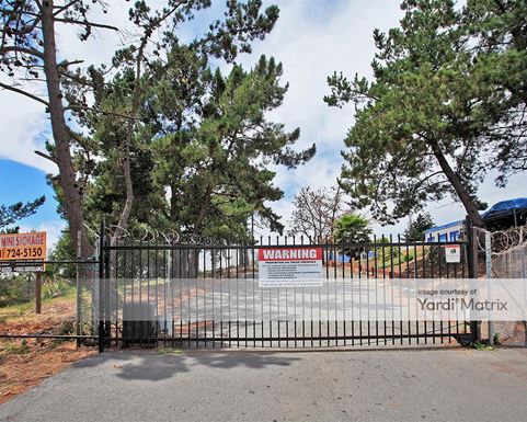 Source URL: https://cdnsc.rentcafe.com/dmslivecafe/3/1077387/1077387-1-3.jpg?width=-1&height=385&quality=80