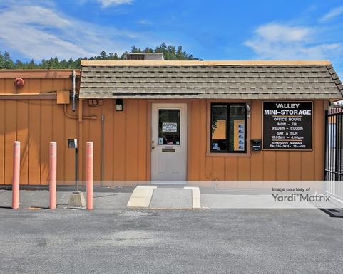 Source URL: https://cdnsc.rentcafe.com/dmslivecafe/3/1077389/1077389-1-3.jpg?width=-1&height=385&quality=80