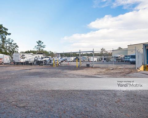 Source URL: https://cdnsc.rentcafe.com/dmslivecafe/3/1077414/1077414-1-3.jpg?width=-1&height=385&quality=80