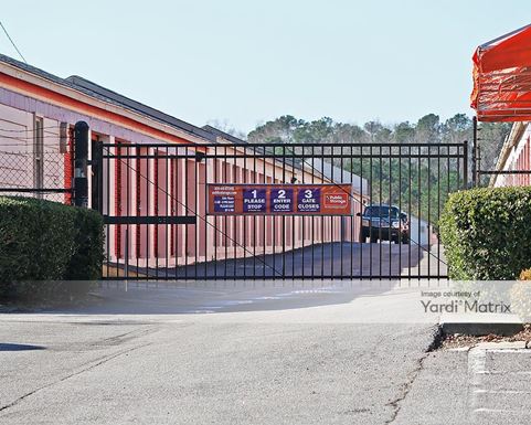 Source URL: https://cdnsc.rentcafe.com/dmslivecafe/3/1077434/1077434-1-4.jpg?width=-1&height=385&quality=80