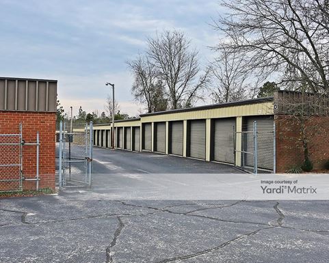 Source URL: https://cdnsc.rentcafe.com/dmslivecafe/3/1077443/1077443-1-3.jpg?width=-1&height=385&quality=80