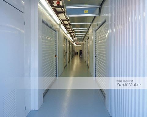 Source URL: https://cdnsc.rentcafe.com/dmslivecafe/3/1077463/1077463-1-3.jpg?width=-1&height=385&quality=80