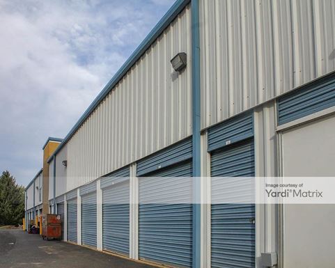 Source URL: https://cdnsc.rentcafe.com/dmslivecafe/3/1077466/1077466-1-4.jpg?width=-1&height=385&quality=80