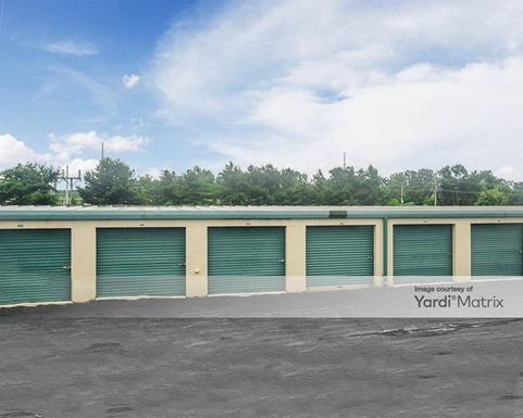 Source URL: https://cdnsc.rentcafe.com/dmslivecafe/3/1077471/1077471-1-4.jpg?width=-1&height=385&quality=80