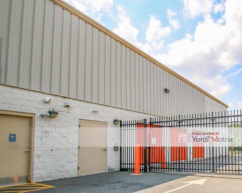 Source URL: https://cdnsc.rentcafe.com/dmslivecafe/3/1077477/1077477-1-2.jpg?width=-1&height=385&quality=80