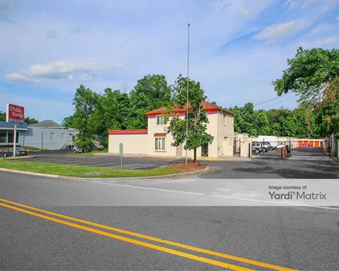 Source URL: https://cdnsc.rentcafe.com/dmslivecafe/3/1077482/1077482-1-3.jpg?width=-1&height=385&quality=80