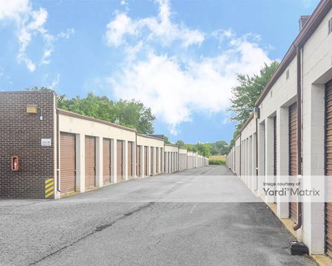 Source URL: https://cdnsc.rentcafe.com/dmslivecafe/3/1077503/1077503-1-2.jpg?width=-1&height=385&quality=80