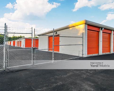 Source URL: https://cdnsc.rentcafe.com/dmslivecafe/3/1077510/1077510-1-4.jpg?width=-1&height=385&quality=80