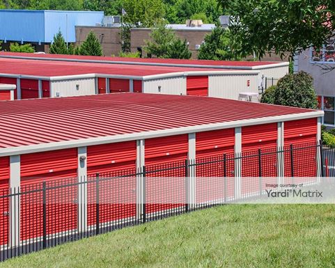 Source URL: https://cdnsc.rentcafe.com/dmslivecafe/3/1077512/1077512-1-6.jpg?width=-1&height=385&quality=80