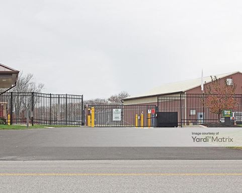 Source URL: https://cdnsc.rentcafe.com/dmslivecafe/3/1077518/1077518-1-4.jpg?width=-1&height=385&quality=80