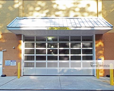 Source URL: https://cdnsc.rentcafe.com/dmslivecafe/3/1077522/1077522-1-5.jpg?width=-1&height=385&quality=80