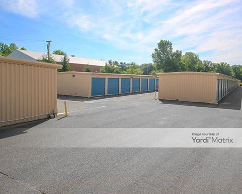 Source URL: https://cdnsc.rentcafe.com/dmslivecafe/3/1077538/1077538-1-2.jpg?width=-1&height=385&quality=80